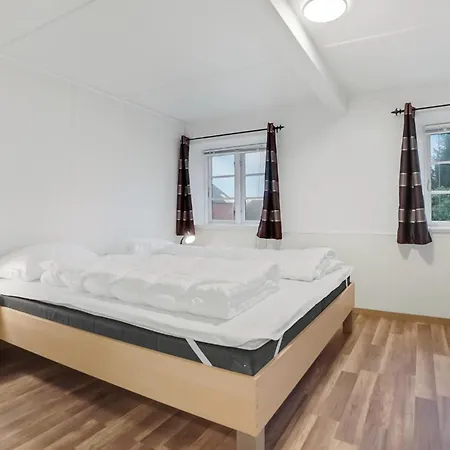 Apartmán 2 Bedroom Cozy In